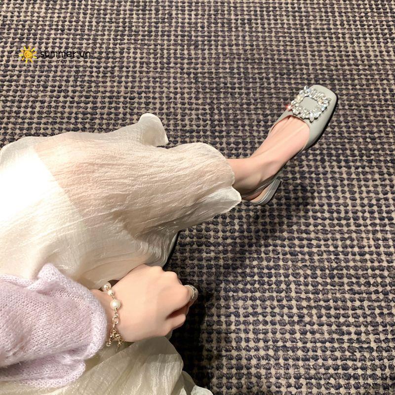 Giày Sandal Da Mềm Mũi Vuông Đính Đá Xinh Xắn Thời Trang