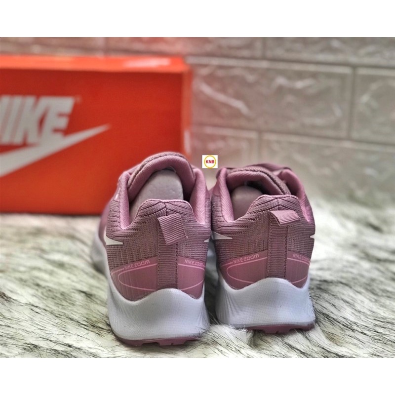 [Freeship + Tặng Kèm Tất] Giày thể thao nam Nike Zoom, Giày Nam Chạy, Đi Bộ Đế Mềm Nike Zoom hồng tím logo trắng