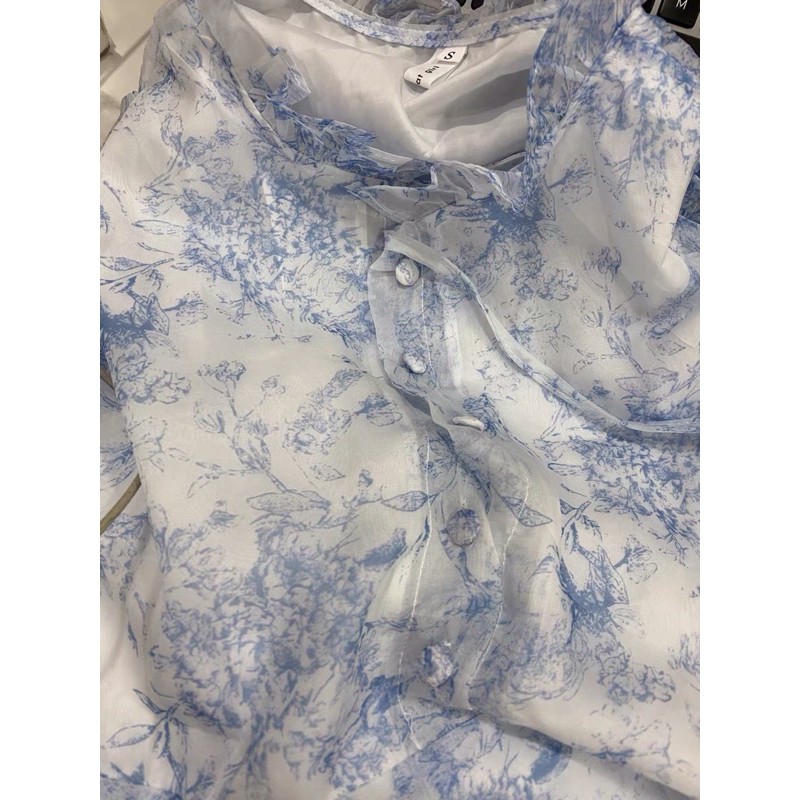 Váy trắng voan hoa nhí xanh da trời đuôi cá dáng dài Ulzzang