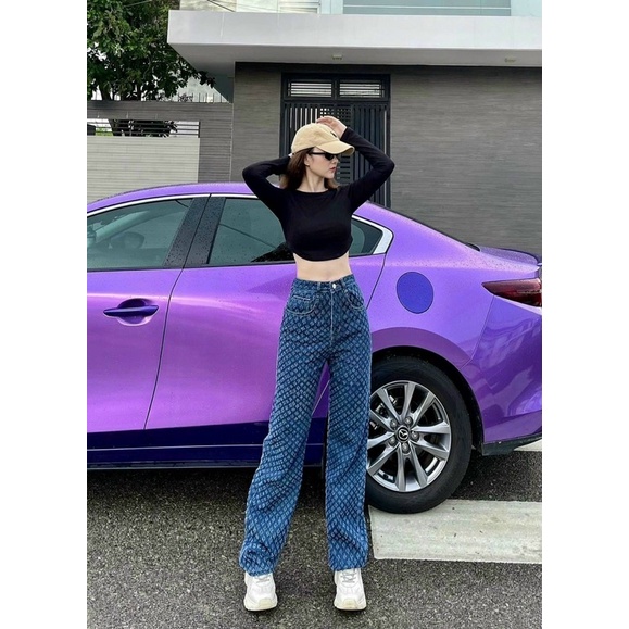 Quần jean ống rộng GC siêu hot + áo croptop tay dài lai bầu