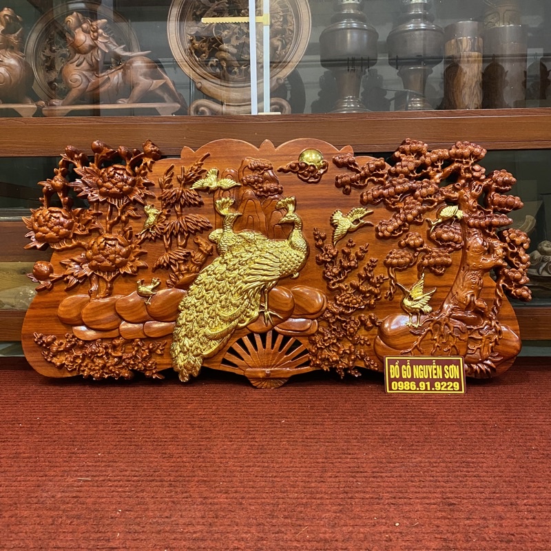 Tranh quạt gỗ phu thê viên mãn