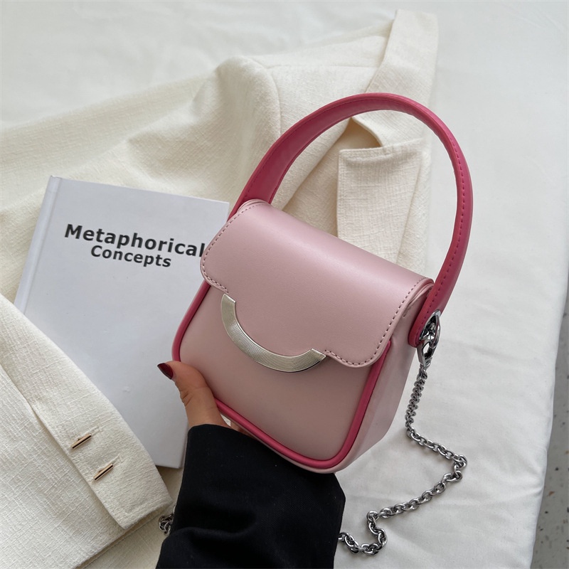 Túi đeo vai IELGY phối dây xích thời trang đơn giản dành cho nữ