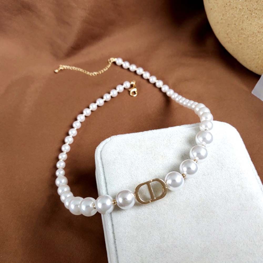 Bộ trang sức vòng đeo cổ họa tiết chữ DD thời trang sành điệu cho nữ
