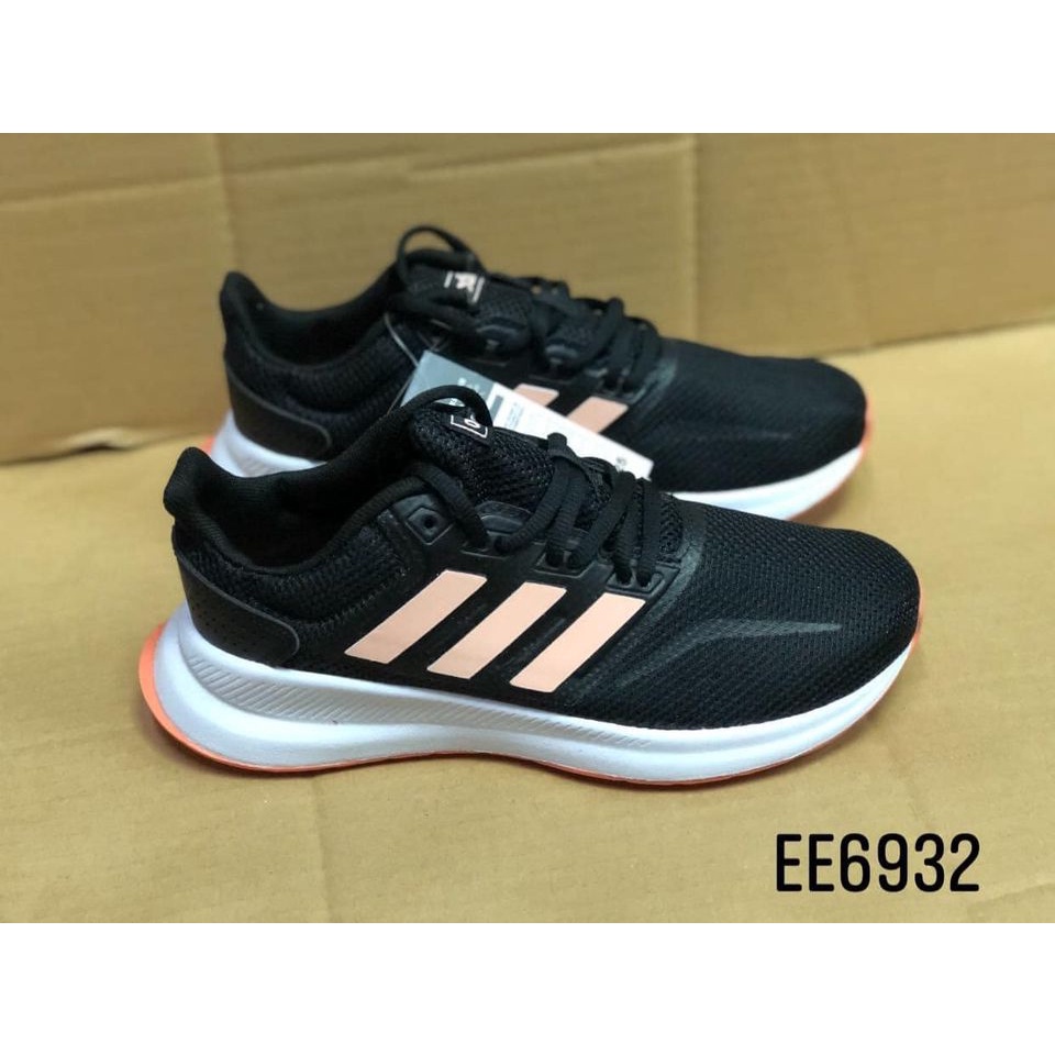 Giầy thể thao trẻ em