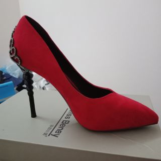 Giày cao gót quảng châu