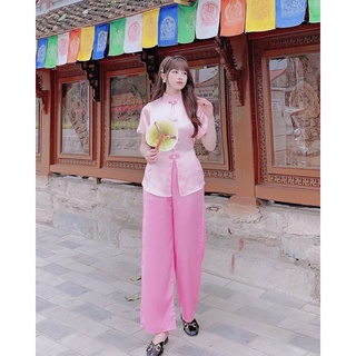 Đồ lam đi chùa gấm lụa đính nơ trước