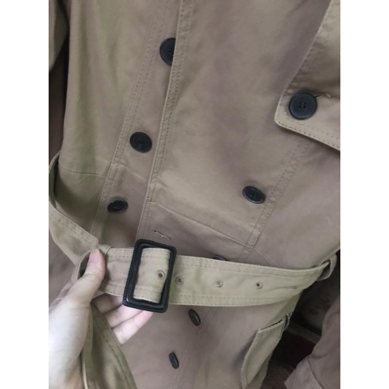 Thanh lý áo Măng tô Mango