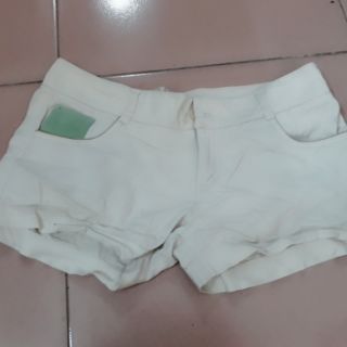 Thanh lý Các kiểu Quần đùi nữ