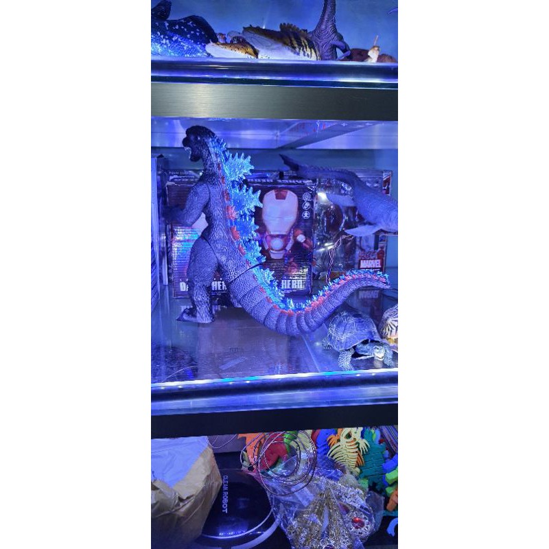 Mô hình đồ chơi khủng long godzilla cao 28cm. dài 43cm. .