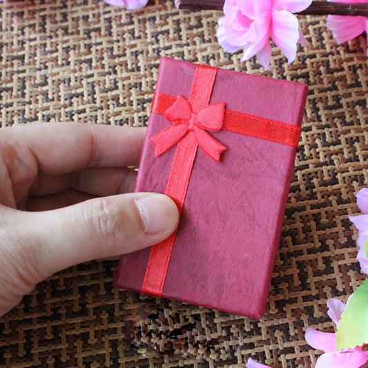 Hộp đựng đồ trang sức đính nơ xinh xắn