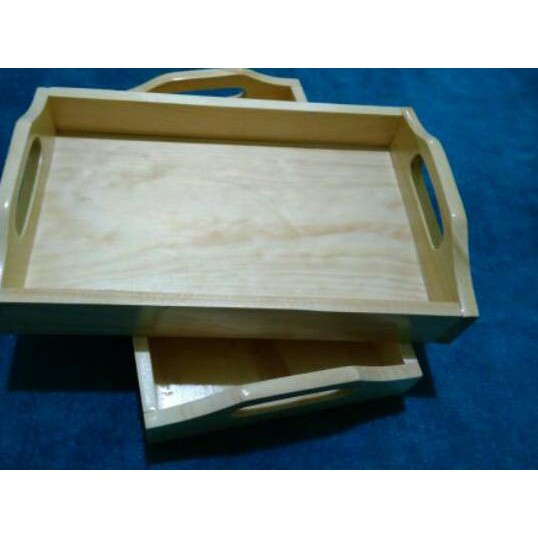 Khay Gỗ Thông Có Tay Cầm Cong Kích Thước 40x30