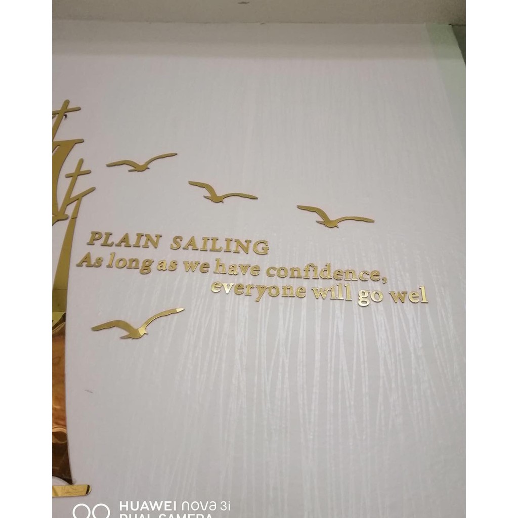 Giấy dán tường vân chỉ nổi cuộn 10m có keo sẵn không thấm nước