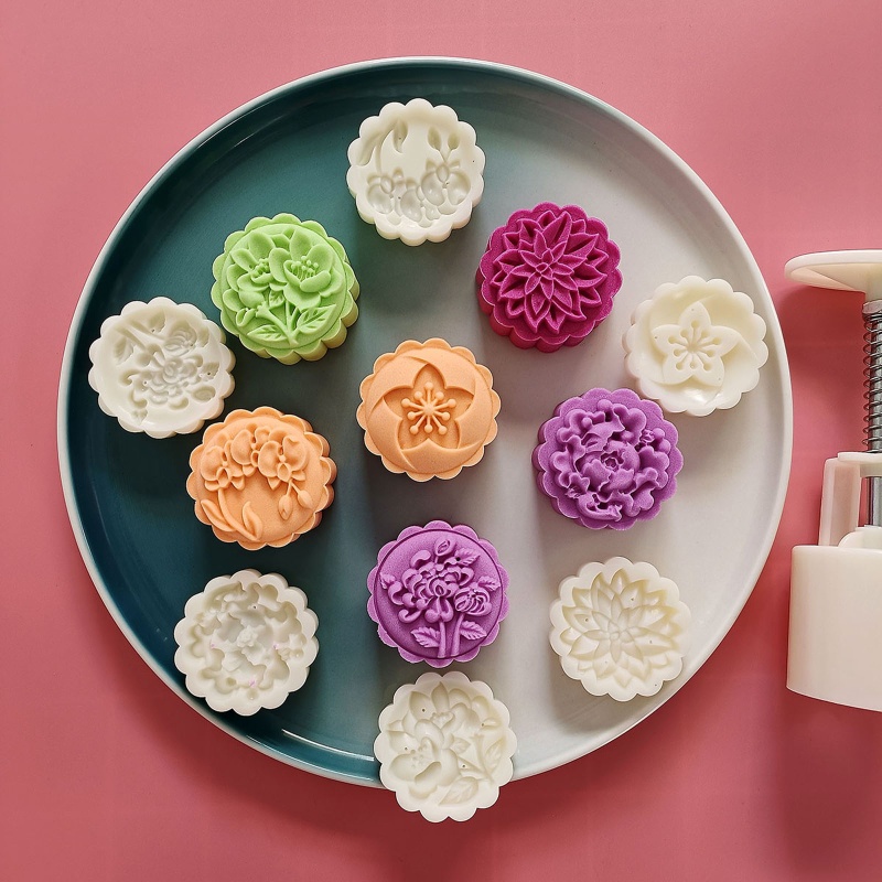 Set 6 Khuôn Cắt Bánh Trung Thu Bằng Thép Không Gỉ Tiện Dụng