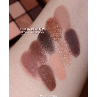 [SALE 60%] Phấn mắt Huda bản Brown $32