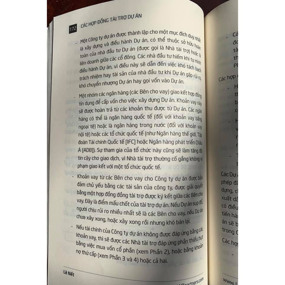 Sách - Các hợp đồng tài trợ dự án | BigBuy360 - bigbuy360.vn