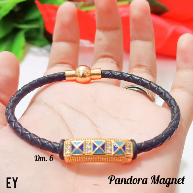 Vòng Tay Pandora Dây Thừng Màu Đen Phối Kim Loại Nam Châm Không Gỉ