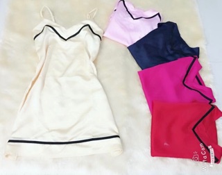 Váy ngủ lụa satin