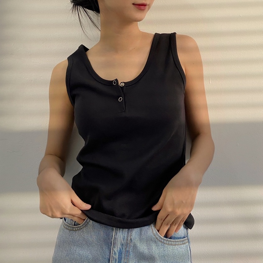 Áo Ba Lỗ Nữ Trắng Gài Nút Trắng, Đen - BURTT - Hashtagem ( Freesize dưới 55kg )