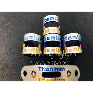 pas bắt dây dầu trước titan
