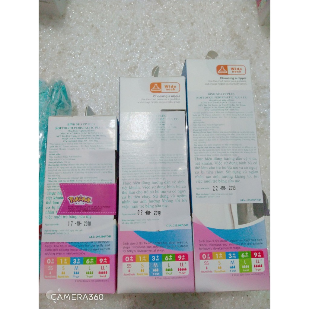 Combo 01 Bình sữa pp cổ rộng pigeon + 01 Tấm lót thấm sữa 30M+ 01 Cây súc bình sữa và 01 Bịch Nước rửa bình sữa