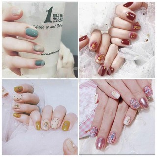 Bộ dán miếng dán dùng trang trí móng tay chuyên dụng tiện lợi dành cho nữ