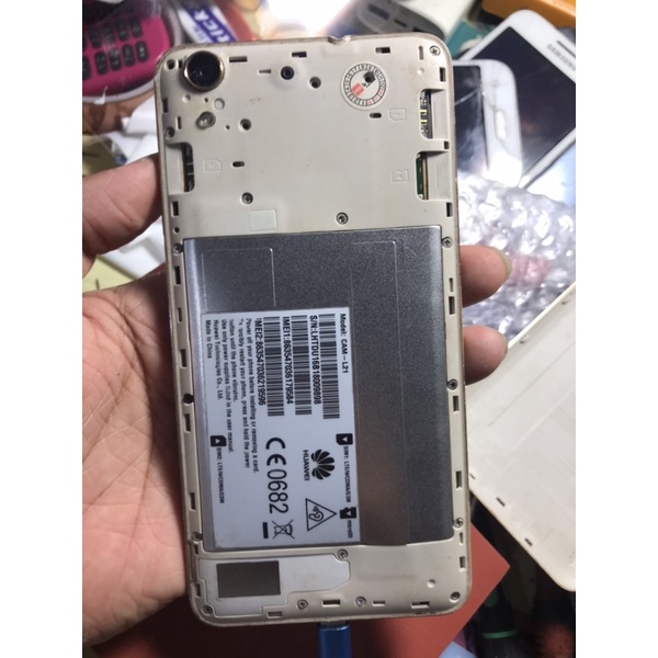 Xác điện thoại huawei l21