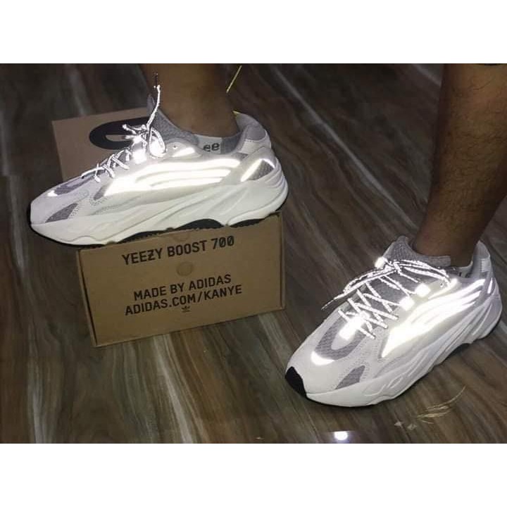 Giày thể thao sneaker 700 static phản quang