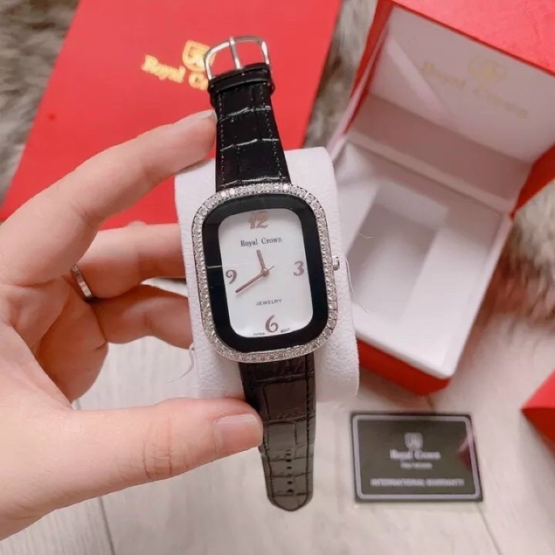 Đồng hồ nữ ROYAL CROW dây da mặt đính đá thời thượng hot trend thời trang giới trẻ, chống nước , bảo hành 12 tháng