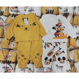 BT690-Set 2 Bộ Thỏ Vàng Pluto