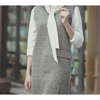 ĐẦM XÁM PHỐI TRẮNG DÁNG CÔNG SỞ
