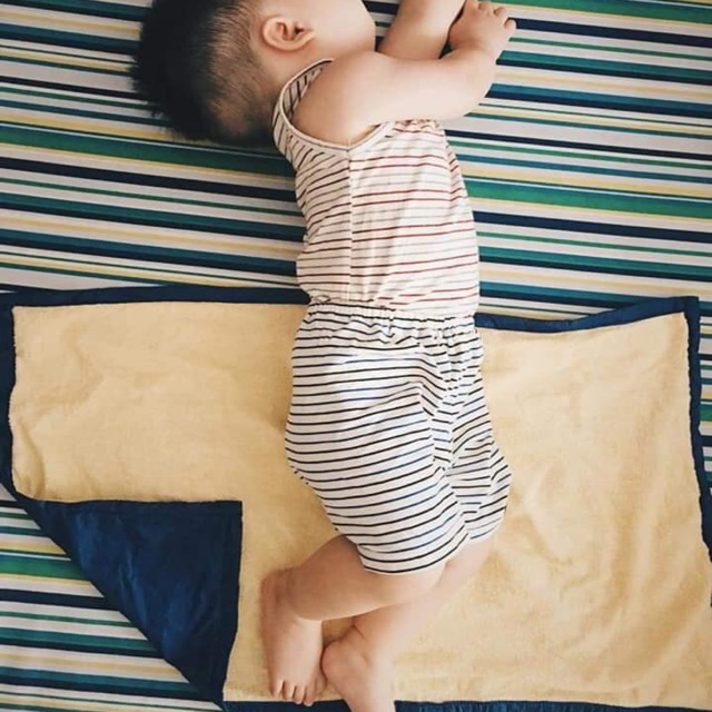 Miếng lót chống thấm loại to 40x65cm