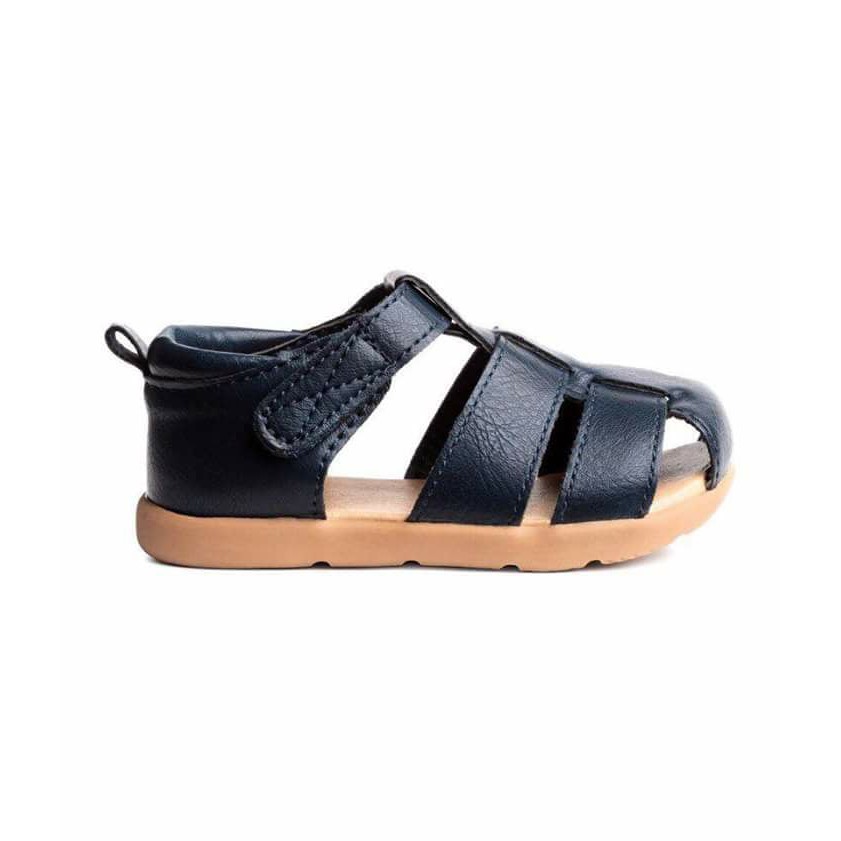 Sandal bé trai sale còn 160k