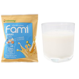 Sữa đậu nành Fami Canxi bịch 200ml