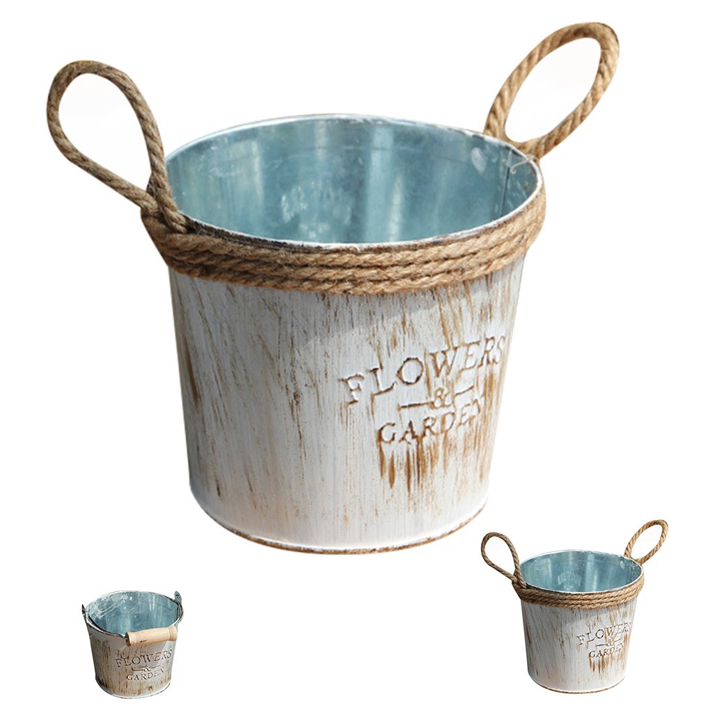 Chậu để hoa bằng sắt trang trí treo tường phong cách cổ điển