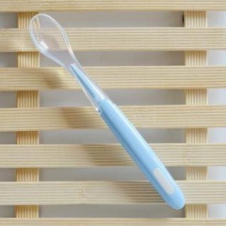 Thìa ăn dặm silicon cán dài