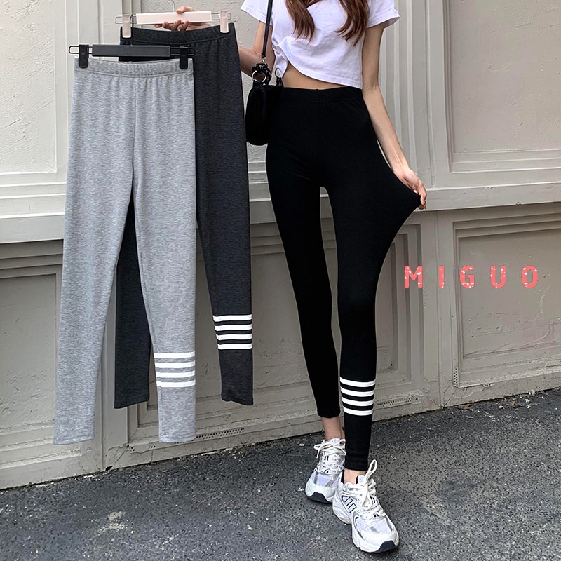 Quần legging ôm dáng họa tiết sọc nhiều màu sắc phong cách Hàn Quốc