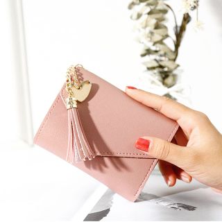 Ví ngắn charm tua rua phong cách hàn quốc