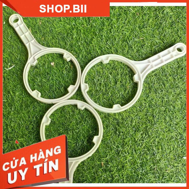 [SIÊU RẺ]Tay Vặn Lõi Lọc Dùng Để Thay Lõi Lọc Nước Cho Mọi Loại Máy Lọc Bền Đẹp Giá Rẻ Tại Hà Nội. | BigBuy360 - bigbuy360.vn