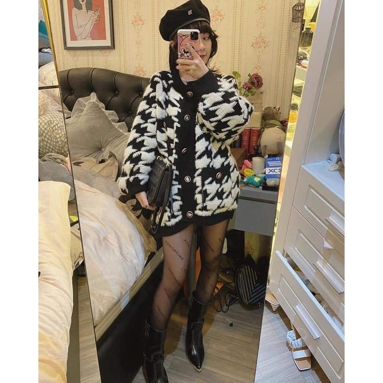 Quần tất vớ nữ Balenciaga lưới in chữ siêu sai, co giãn chống xước cao cấp