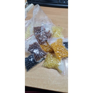 chốt hổ phách tặng kèm dây xâu