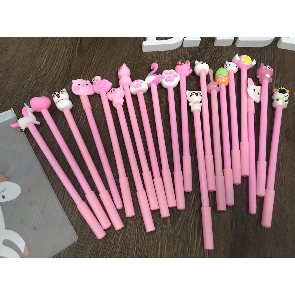1 chiếc bút bi nước pony cực xinh cho bé
