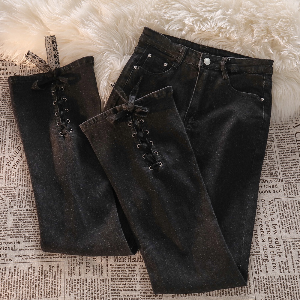 Quần bò ống loe nơ nữ tính