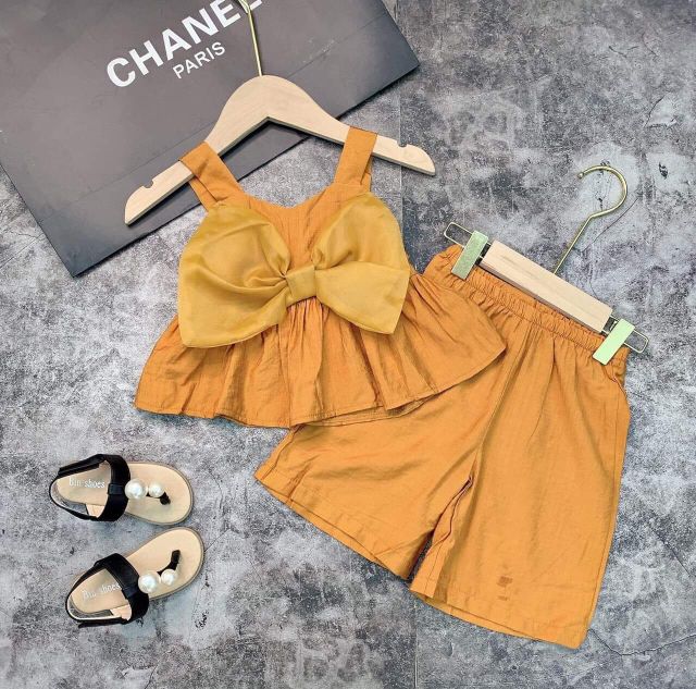 Combo Bộ  Đũi  bé  gái 575.000đ