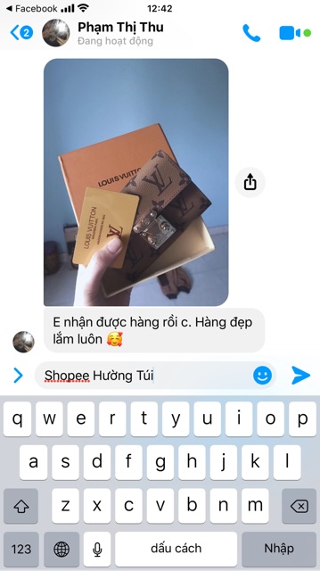 Ví khoá vuông da mềm có đầy đủ hộp thẻ | BigBuy360 - bigbuy360.vn