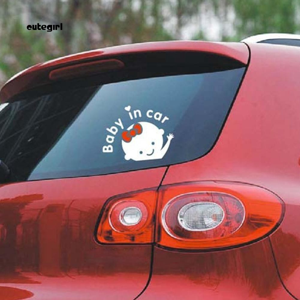 Miếng dán xe hơi in chữ Baby in Car 3D dễ thương