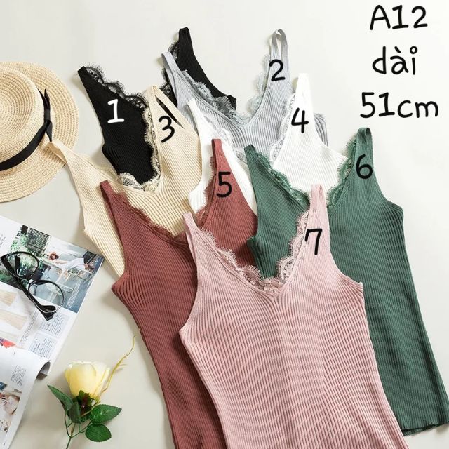 Áo len cổ V ren