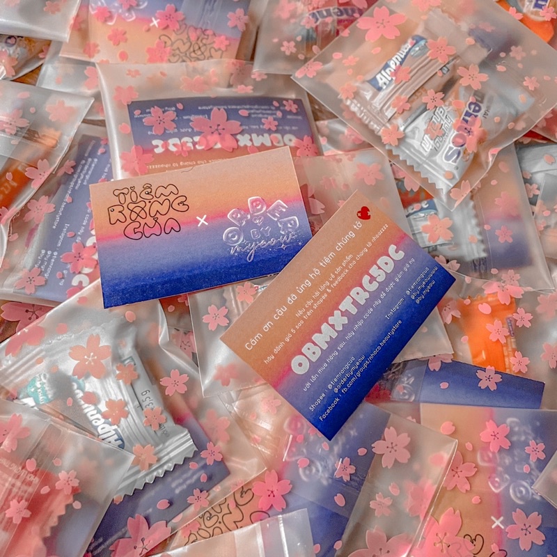 Kẹo và thẻ discount