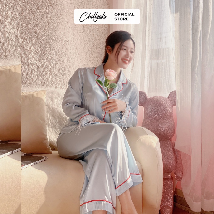 Bộ đồ ngủ Pijama phối lông đà điểu Chillgals - Màu xanh