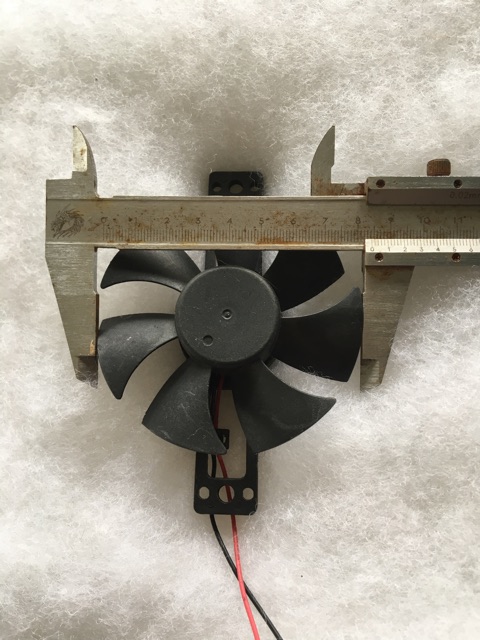 Quạt gió bếp từ