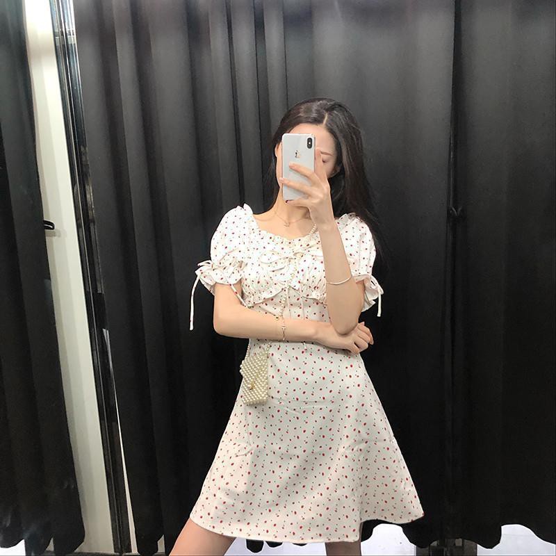[Mã FAMAYWA giảm 10K đơn 50K] Váy Nữ Họa Tiết Chấm Bi Phong Cách Nhẹ Nhàng Hàn Quốc | BigBuy360 - bigbuy360.vn